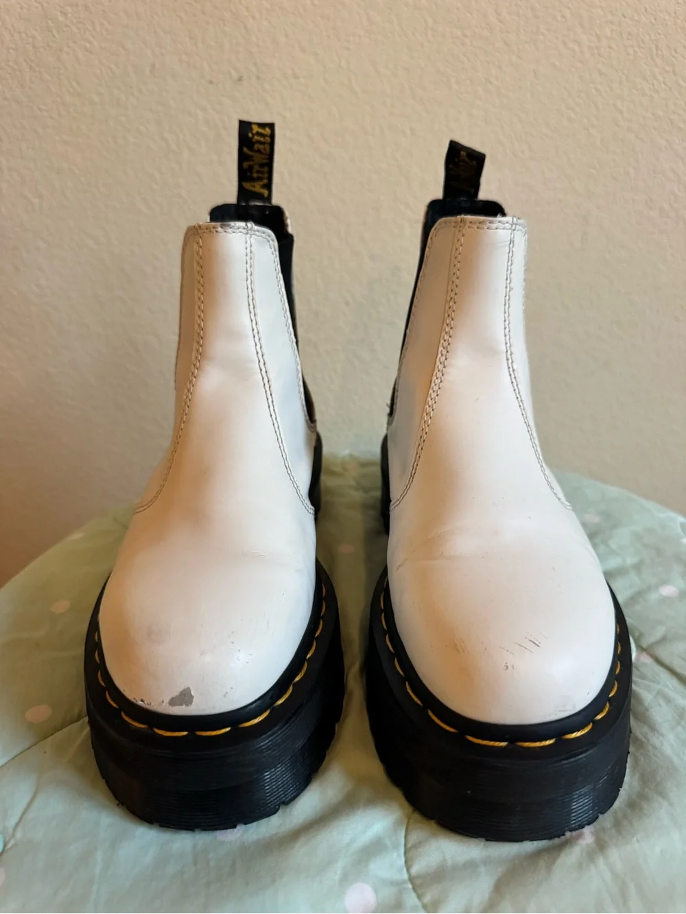 Dr. Martens 2976 Quad Chelsea boots in white, platform sole size 7